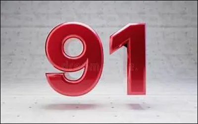 Que fait notamment Michael Scott dans la saison 4 de la série ''The Office'' ?