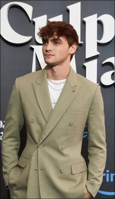 Quel âge Nick a-t-il ?