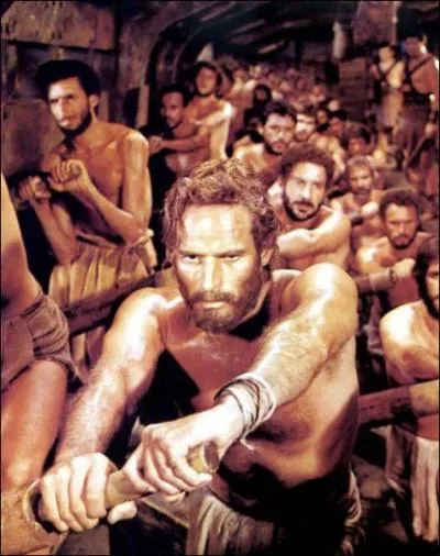 Combien de figurants embaucha-t-on pour tourner 'Ben Hur' ?