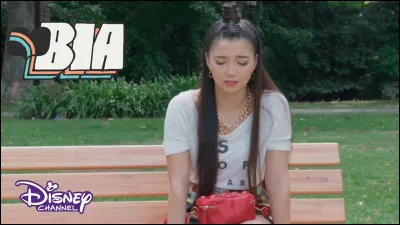 Qui est cette fille ?