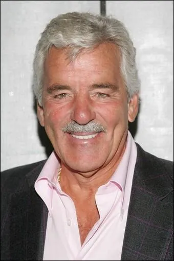 Quel rle interprtait Dennis Farina ?