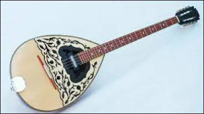 Quel est le nom de cet instrument traditionnel grec ?