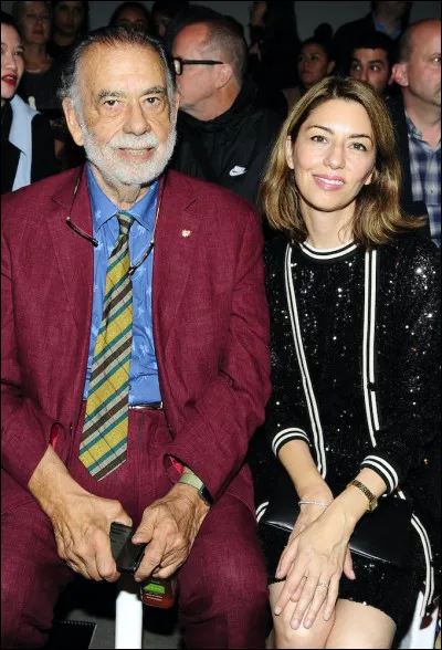 Quel est le patronyme de ces deux personnages, des réalisateurs et scénaristes américains, Francis Ford le père et Sofia sa fille ?