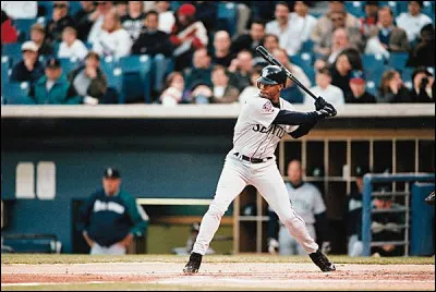 Sports et Loisirs : Combien de joueurs compte une équipe de baseball ?