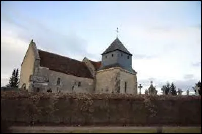 Ici, vous avez l'église Saint-Paxent, à Nozières. Village de l'arrondissement de Saint-Amand-Montrond, il se situe dans le département ...