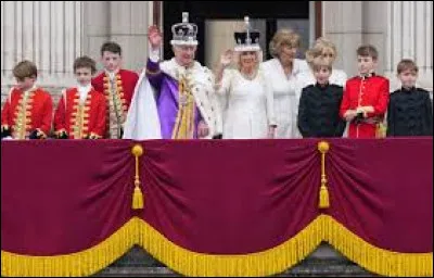 Enfin, quel âge a-t-il ? (juillet 2023)