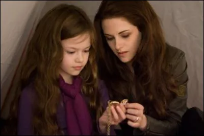 Famille ''Twilight'' : Bella Swan finit par fonder une famille avec...