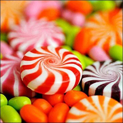 En 2014, 82 % des Français ont au moins acheté 50 paquets de bonbons en grande surface. Vrai ou faux ?