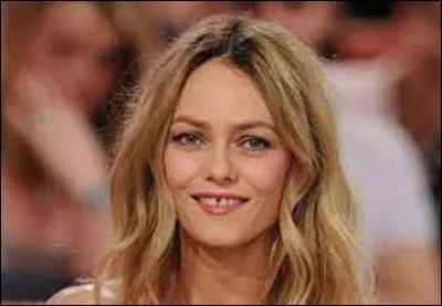 De juin 1998 à juin 2012, avec quel acteur Vanessa Paradis fut-elle en couple ?