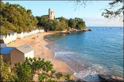 À quel département est rattaché l'île de Noirmoutier ?