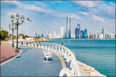 Quelle est la capitale des Émirats arabes unis ?