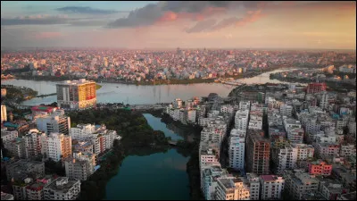 Quelle est la capitale du Bangladesh ?