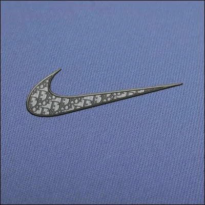 À quelle marque ce logo correspond-il ?