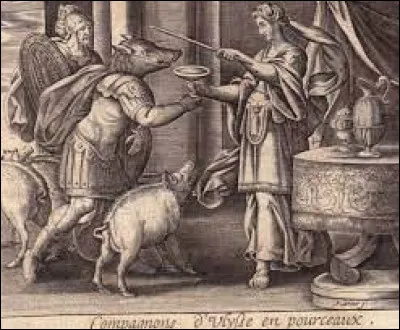 Comment s'appelle la sorcière qui transforme des compagnons d'Ulysse en cochons ?