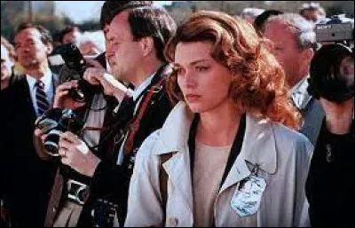 Dans ce film de Francesco Rosi, Carmine Bonavia, fils d'immigrés, est candidat à la mairie de New York et veut en finir avec le problème de la drogue : c'est "Oublier ..."