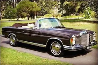 Quel est ce cabriolet ?