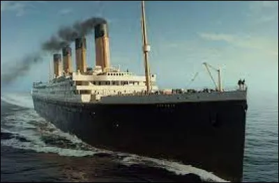 Le 14 avril 1912 à 22h40, le Titanic a heurté un iceberg qui entraînera son naufrage.