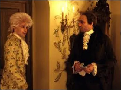 Comment se nomme la chanteuse de Salieri ?