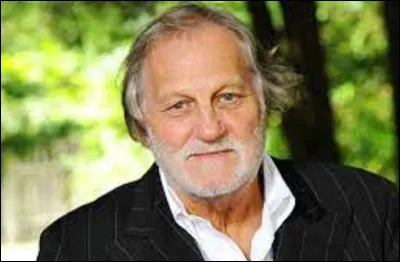 Jean-Jacques Debout a composé pour de nombreux chanteurs et chanteuses, mais avec qui est-il marié ?