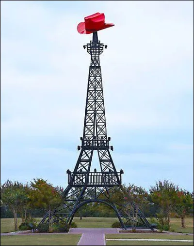 Paris est une ville du Texas aux États-Unis.