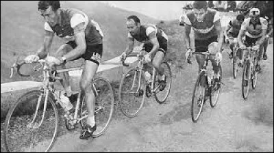Dans le Tour 1958, finalement remport&eacute; par Charly Gaul, ce coureur fran&ccedil;ais, vainqueur de l'&eacute;dition pr&eacute;c&eacute;dente, esp&eacute;rait r&eacute;cidiver mais dans la 23e &eacute;tape, il doit abandonner, victime d'une congestion pulmonaire, alors qu'il occupait la 6 place : c'est ...