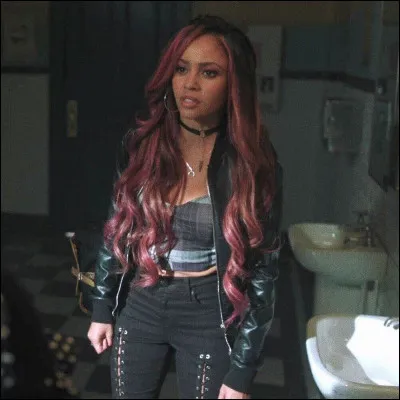 Qui est en couple avec Tony ?