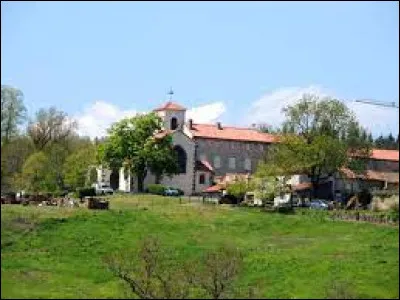 Petit village Puydômois de 84 habitants, dans le parc naturel régional Livradois-Forez, La Chapelle-sur-Usson se situe dans l'ancienne région ...