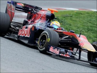 Qui roule avec cette voiture ?