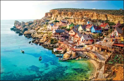 Laquelle de ces îles ne fait pas partie de l'archipel de Malte ?