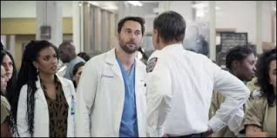 Avec qui le docteur Bloom a-t-elle rendez-vous ?