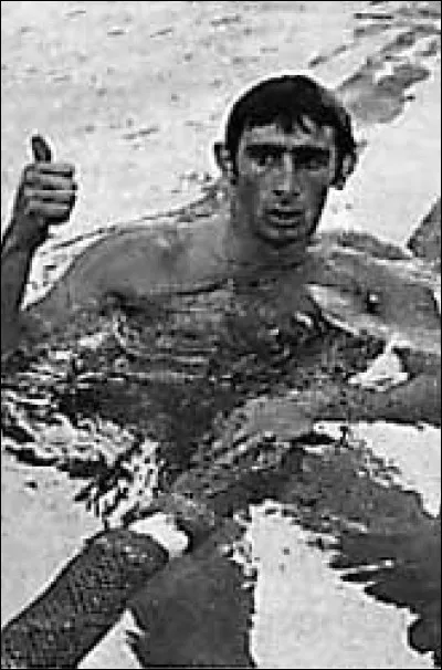 Ce nageur, m&eacute;daille d'or du 100 m&egrave;tres nage libre aux championnats d'Europe 1970, d&eacute;tenteur du record d'Europe du 100 m nage libre en 1970, 1971 et 1972 en 52 s 6, c'est ...