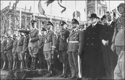 Histoire : Quel événement de la Seconde Guerre mondiale a-t-on appelé Anschluss ?