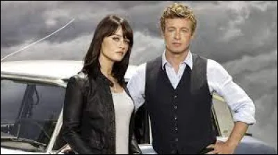 Séries télé : Dans la série "Mentalist", qui enquête sur des crimes avec la collaboration du consultant Patrick Jane ?
