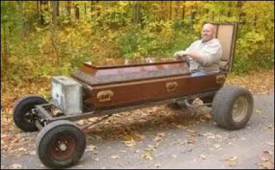 Complétez l'expression populaire : "rouler à tombeau...