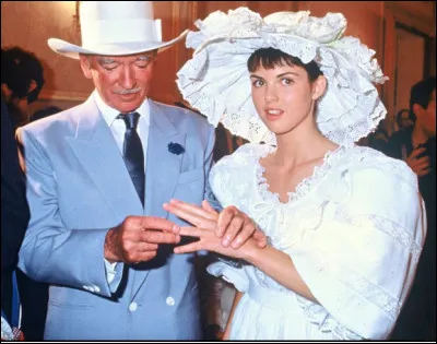 Qui est cet Eddie (1921-2005), éditeur et producteur de musique qui s'est marié 8 fois ?