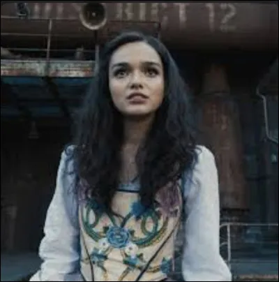 Dans l'arène, comment Lucy Gray tuait-elle ses adversaires ?