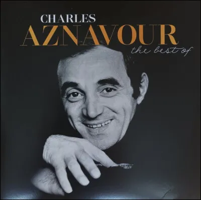 Quel est le bon titre d'une chanson de Charles Aznavour ?