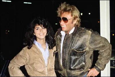 Qui est ce Johnny chanteur et acteur français dont le mariage avec l'actrice Babette Étienne a duré 61 jours ?