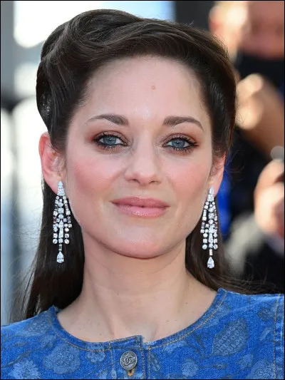 Quel rôle a révélé Marion Cotillard au grand écran ?