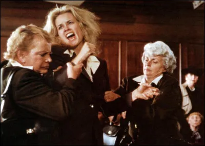 Comment s'intitule le film qui parle d'une actrice qui se fait interner ?