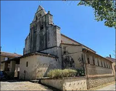 Ici, vous avez l'église Sait-Cyr-et-Sainte-Julitte, à Encausse. Village Gersois, il se situe dans l'ancienne région ...