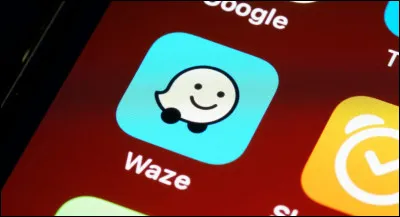Combien de personnes utilisent Waze dans le monde en 2023 ?