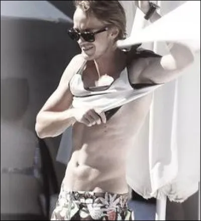 Pourquoi avait-il envie d'arrêter le théâtre ? (Encore une question du livre.)