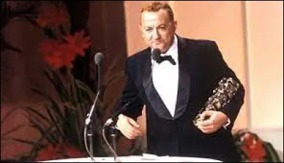 Cinéma : Pour quel film Coluche a-t-il obtenu le César du meilleur acteur ?