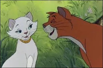 Qui commence à chanter ''Tout le monde veut devenir un cat'' ?