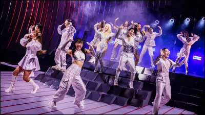 Qui est Lixie (ou Lixie la Queencard) ?