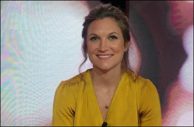 Dans quel club la milieu Léa Le Garrec a-t-elle débuté sa carrière ?