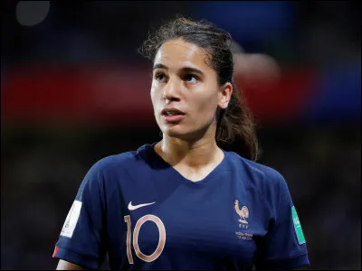 Amel Majri a donné naissance à son premier enfant, une petite fille, le 5 juillet 2022. Quel est son prénom ?