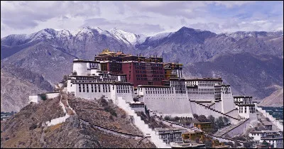 Géographie et Monuments : Comment s'appelle ce palais au Tibet ?