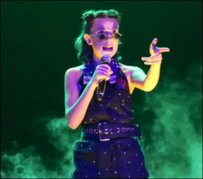 Qui est la chanteuse préférée de Mille Bobby Brown ?